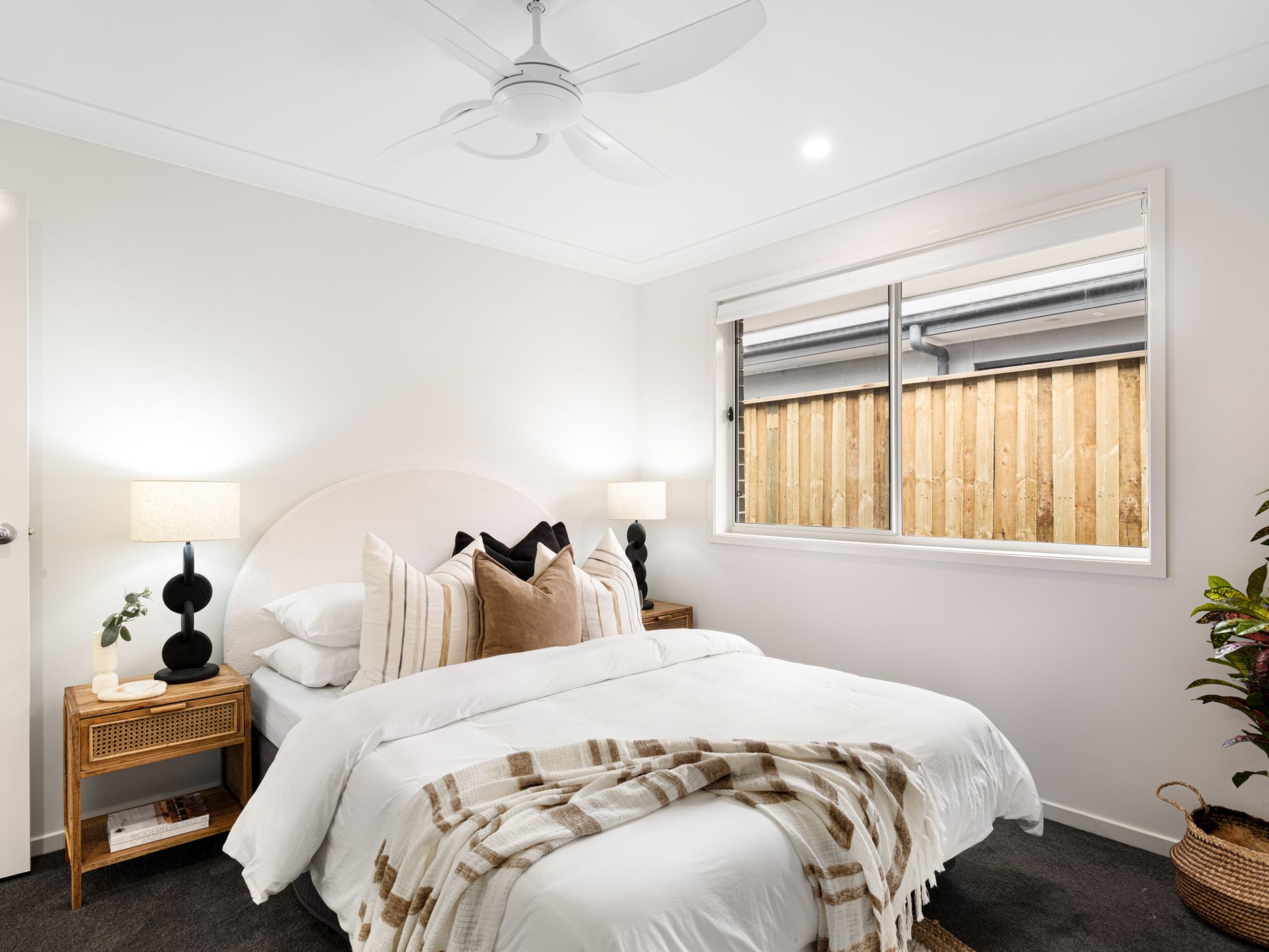 2 / 259 Settlers Boulevard, Chisholm