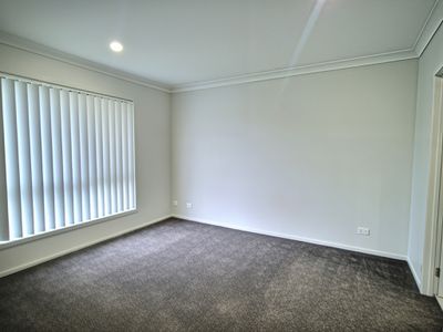 9 Gracilis Rise, South Nowra