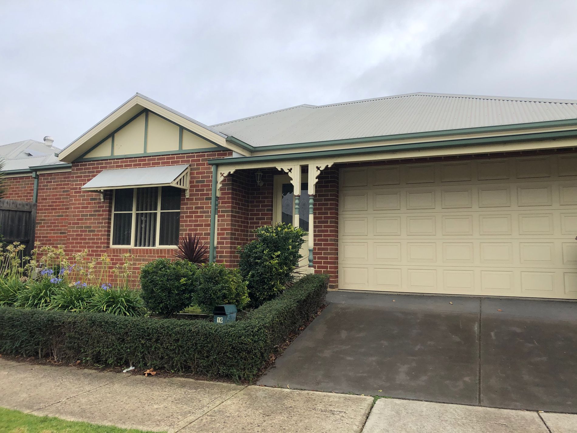 16 Hewitt Drive, Grovedale