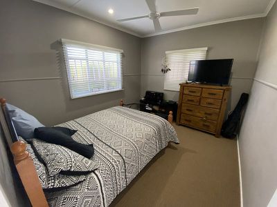 18 Henry Street, Kingaroy