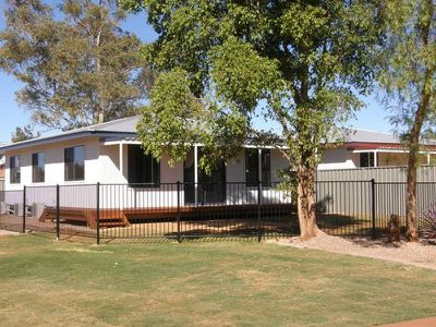 1 / 18 Warman Avenue, Newman