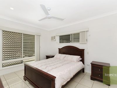 4 Harvard Street, Douglas