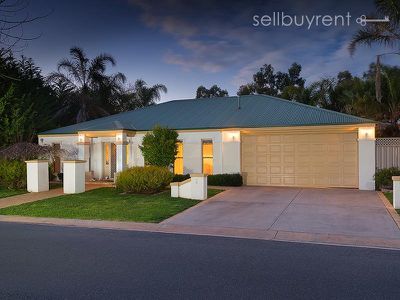2 FADE COURT, Wodonga