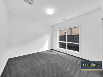4 Navigation Road, Tarneit