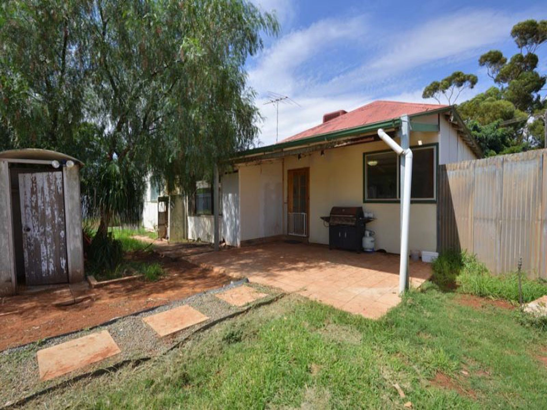 41 Rosenberg Crescent, Kalgoorlie