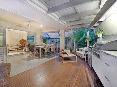 28 Iridium Drive, Hope Island