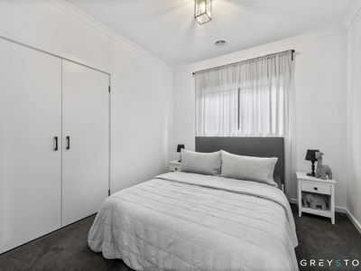 31 Crown Drive, Fraser Rise
