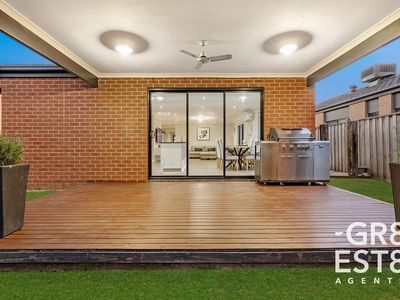 30 Lemon Grove, Cranbourne West