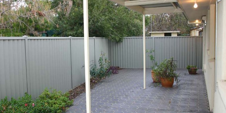 4 / 3-5 Weir Street, Euroa