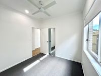 62 Austin Way, Park Ridge