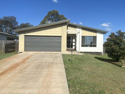 71 Buckingham Street, Kingaroy