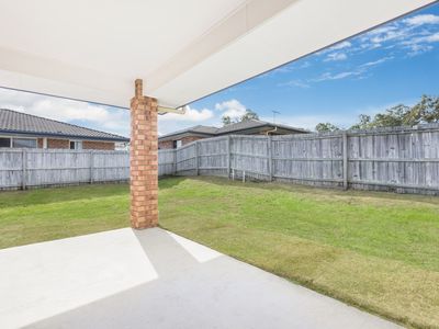 27 Burswood Close, Wulkuraka