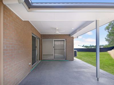 32 Excalibur Crescent, Southside