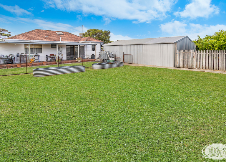 41 Waterford Avenue, Portland