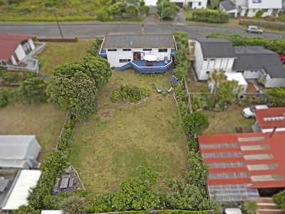 2A Marine Parade, Otaki Beach
