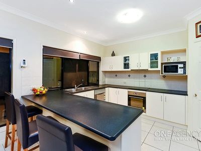 40 Viewpoint Dr, Springfield Lakes