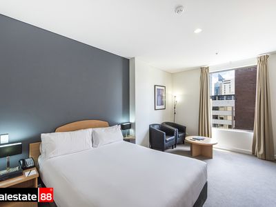 602 / 12 Victoria Avenue, Perth