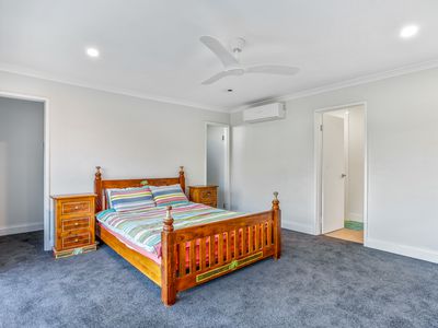 10 Greendale Place, Kelmscott