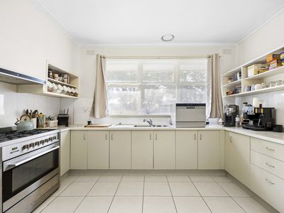140 Vines Road, Hamlyn Heights