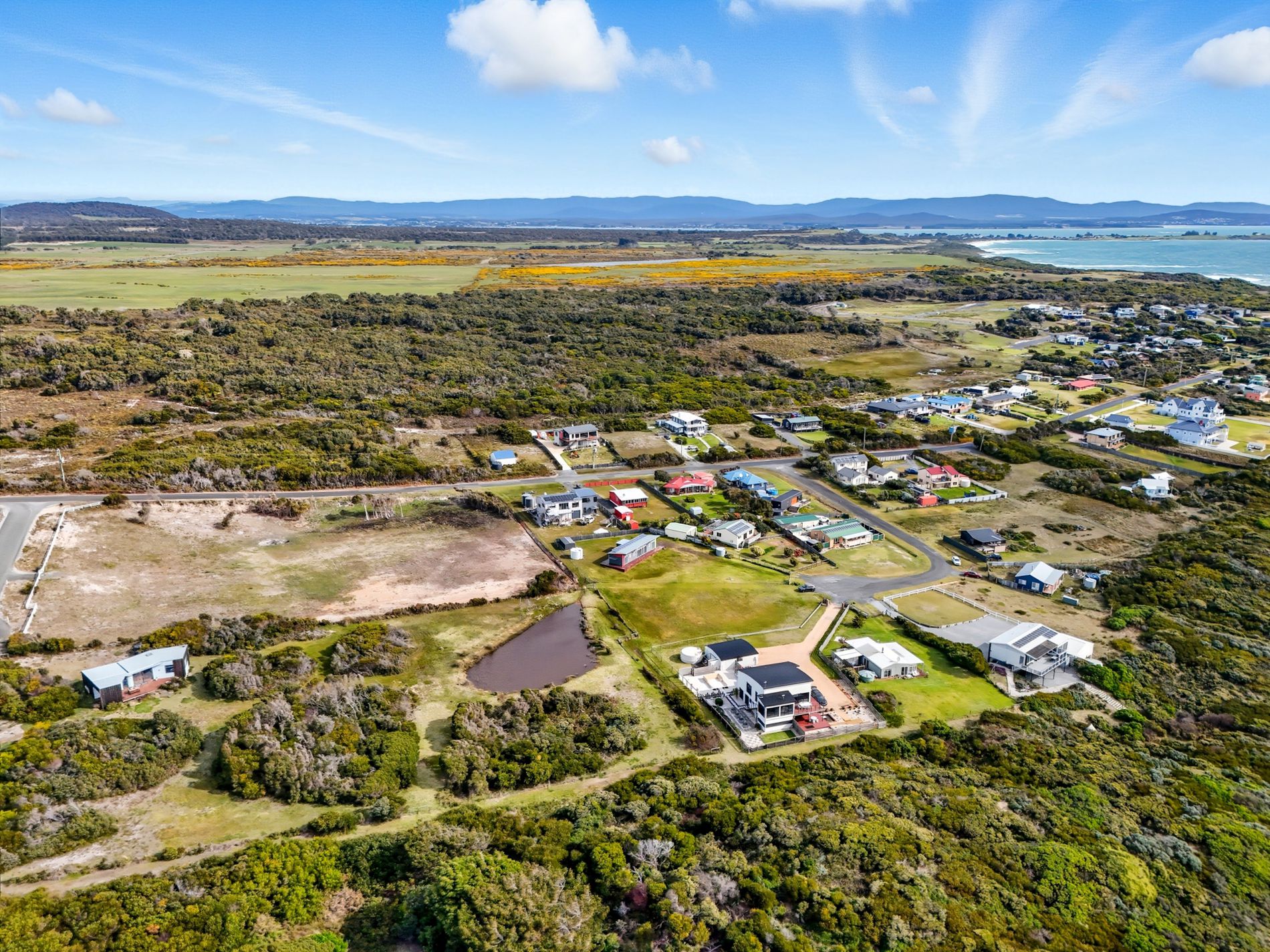 11 Mariner Court, Low Head