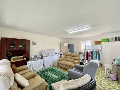 18 Orchid Avenue, Urangan