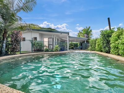 11 Pomona Avenue, Mooroobool
