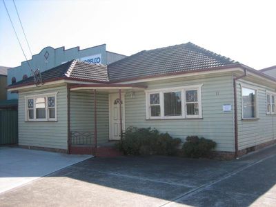 11 O' Neil St, Unanderra