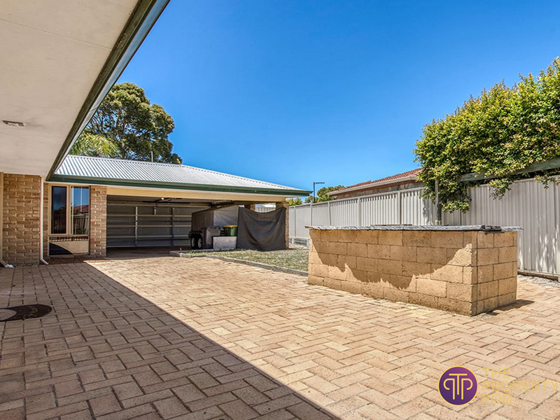 33 Redheart Drive, Thornlie