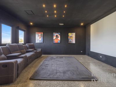 16 Tinsel Street, Yanchep