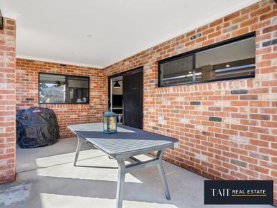 30 Sarakos Circuit, Wangaratta