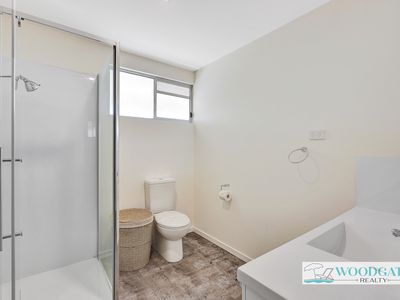 62 MACKEREL STREET, Woodgate