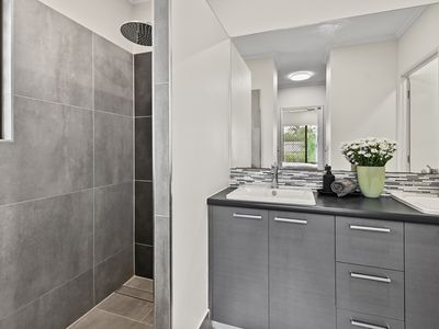 3 NEWRY TRAIL, Smithfield