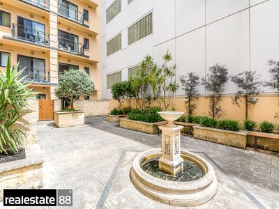 310 / 2 St Georges Terrace, Perth