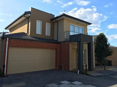 4 / 4 Findon Court, Point Cook