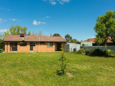 129 Hawdon Court, Howlong