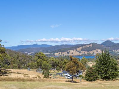 1045 Woodbridge Hill Road, Gardners Bay