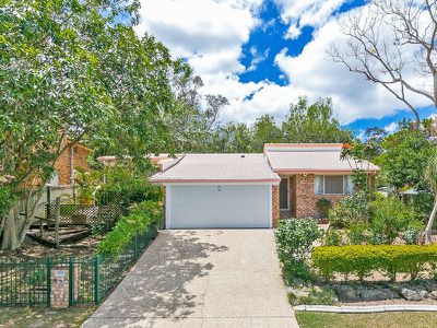 94 Passerine Drive, Rochedale South