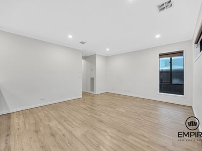 36 Treehouse Avenue, Clyde