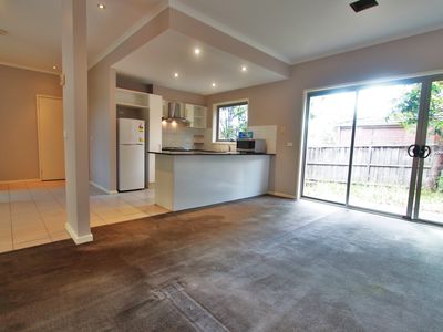 15 / 3 Keylana Boulevard, Mount Waverley