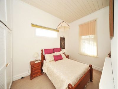 2 Hunter Street, Castlemaine