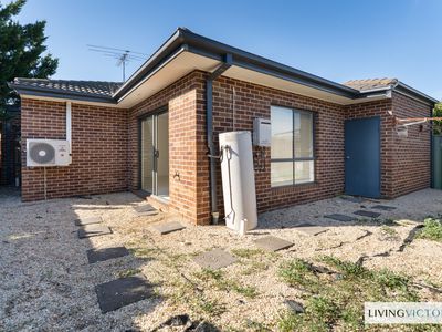 2 / 1 Lynch Court, Altona Meadows