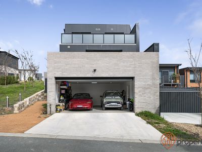 18 Redpath Terrace, Whitlam