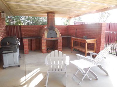 10 Briggs Court, Barham