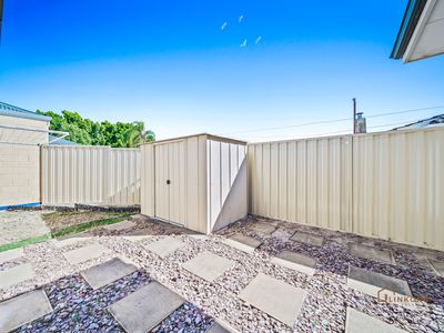 9 Stanton Road, Redcliffe