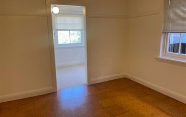1 / 8 Melody Street, Coogee