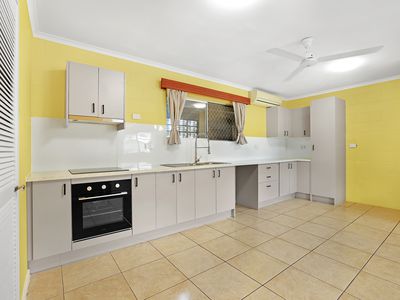 4 Wilcox Cl, Manoora