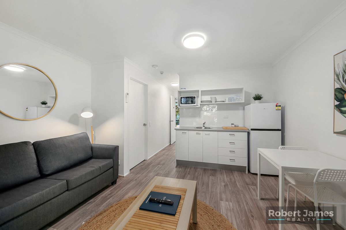 471 & 472 / 3 Hilton Tce, Tewantin