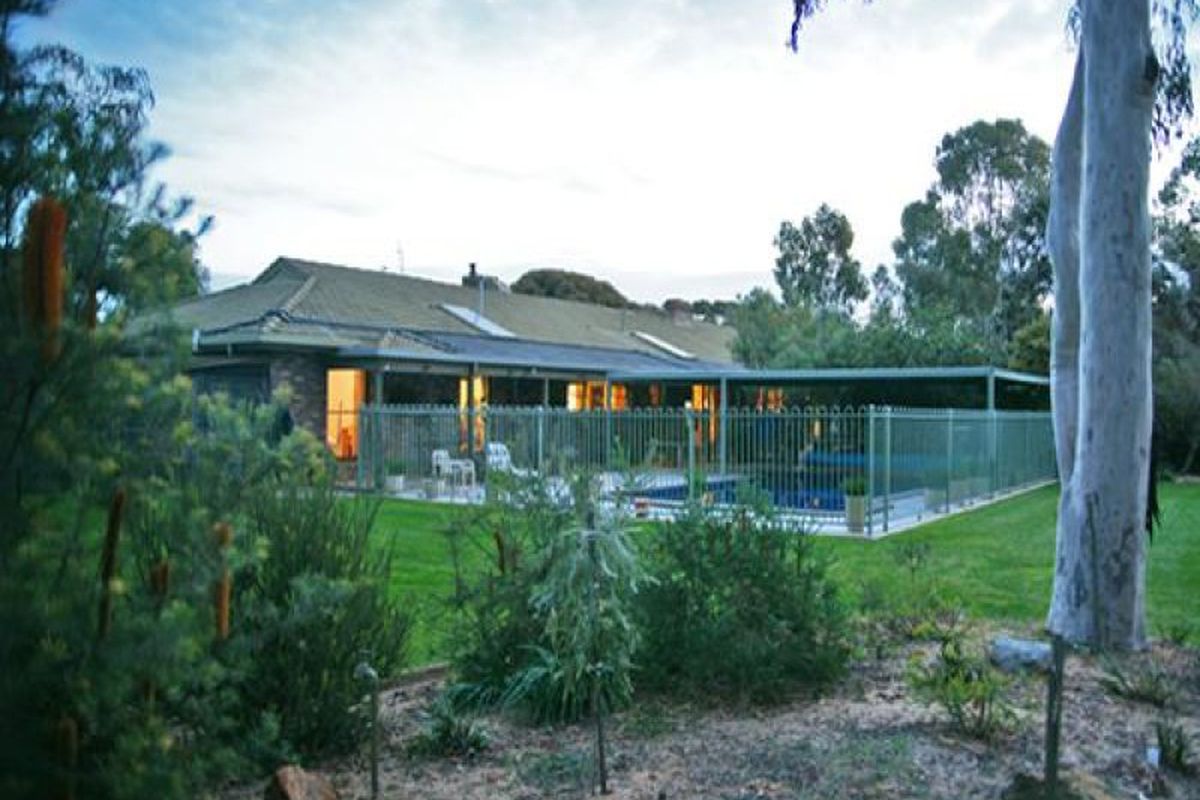 93 Howards Lane, Kyabram