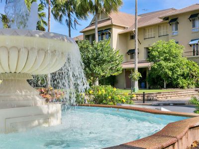 716 / 2-10 Greenslopes Street, Cairns North