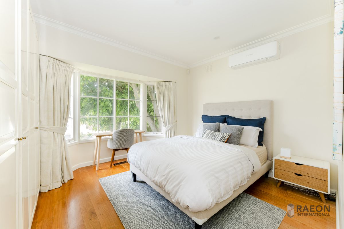 4 Benbrook Avenue, Mont Albert North